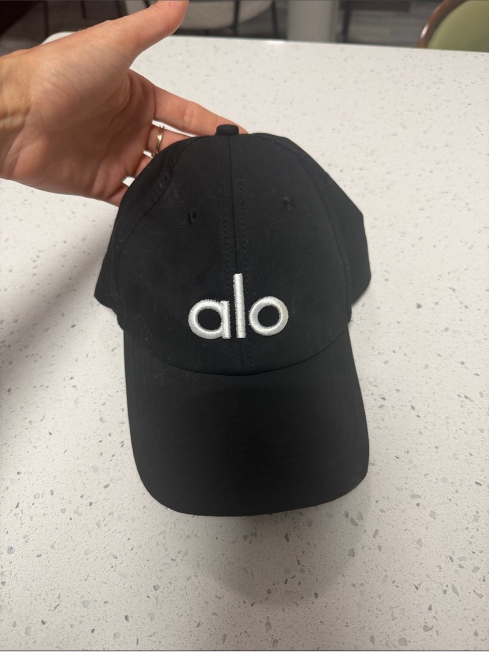 ALO Yoga Black Off Duty Cap with White Logo